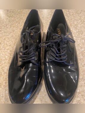 Anne Klein Black Men’s Lace-Up Oxfords (Size 8)